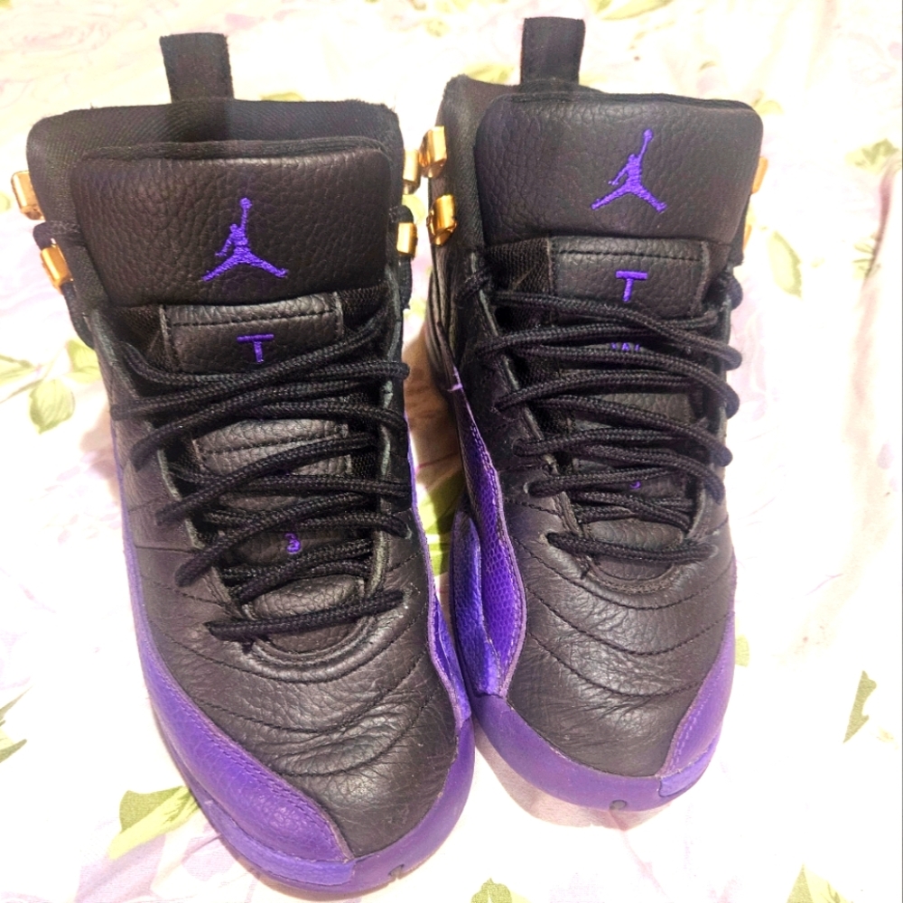 2023Air Jordan 12 Retro 'Field Purple' sz 4y